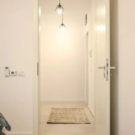 Apartment The Next Door